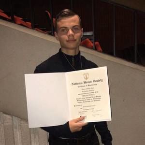 Meet your Posher, Nicholas